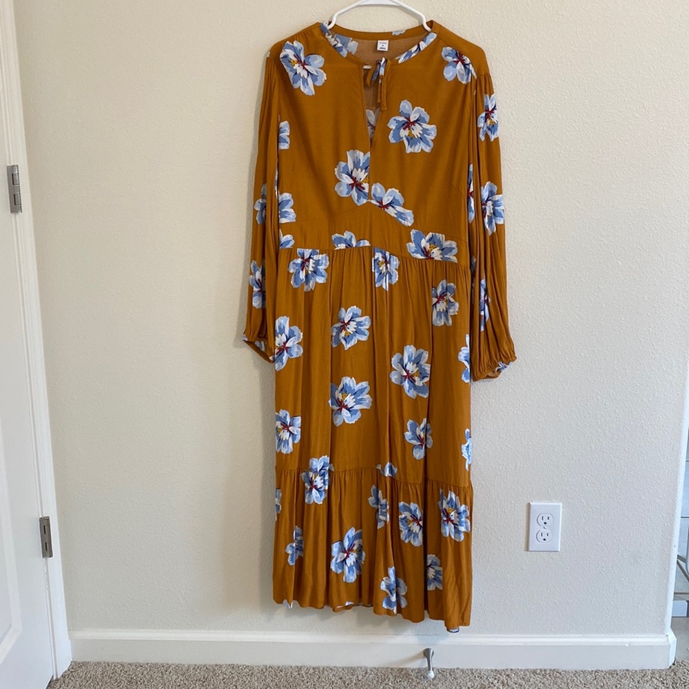 *LIKE NEW!* Old Navy Floral Dress